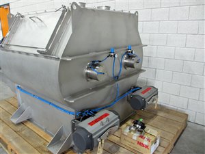 CEM International C 750 doppelachsiger Paddelmischer