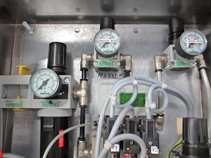 Rittal Schaltschrank mit Pneumatik Instrumentierung
