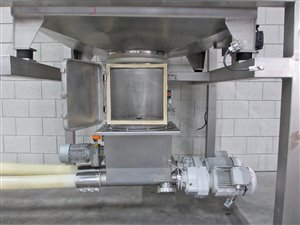 Big-Bag-Entleerstation mit 2 flexiblen Austragschnecken