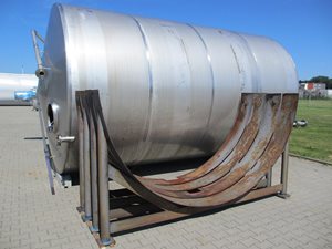 Edelstahlbehälter 30.000 Liter (20.000 + 10.000) Liegend