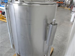 Mischtank mit Abstreifer- und Leitstrahlmischer - Wärmetauscher - Isolierung - 1000 Liter