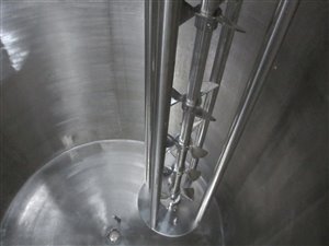 Mischbehälter mit High Shear Mischer - Wärmetauscher - Isolierung - 1000 Liter