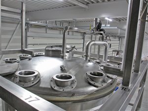 2500 Liter Wiegesilo mit 2000 Liter Puffersilo