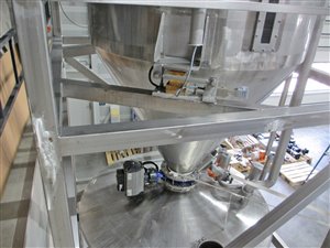 2500 Liter Wiegesilo mit 2000 Liter Puffersilo