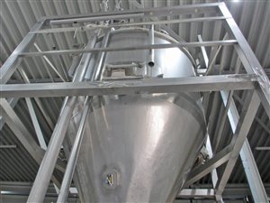 2500 Liter Wiegesilo mit 2000 Liter Puffersilo