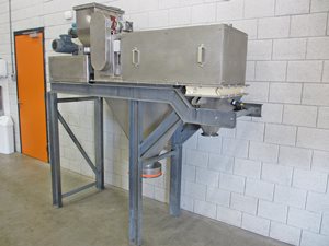 Brabender DBW Dosier-Bandwaage mit DDSR Doppeldosierschnecke